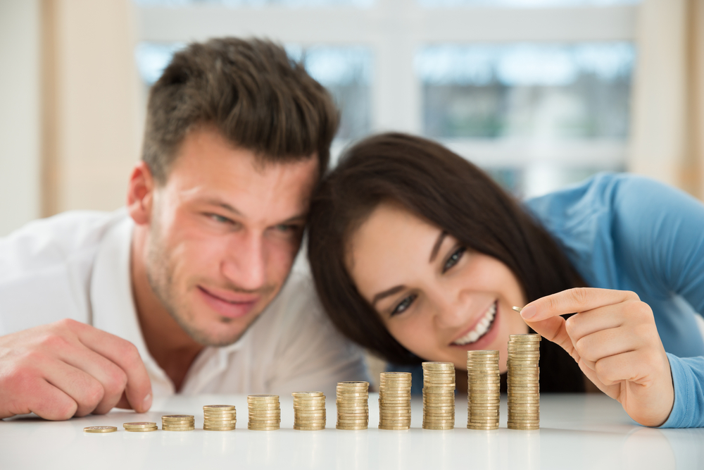 3 claves de finanzas para parejas que buscan rentar o comprar casa |  Vivanuncios Magazine