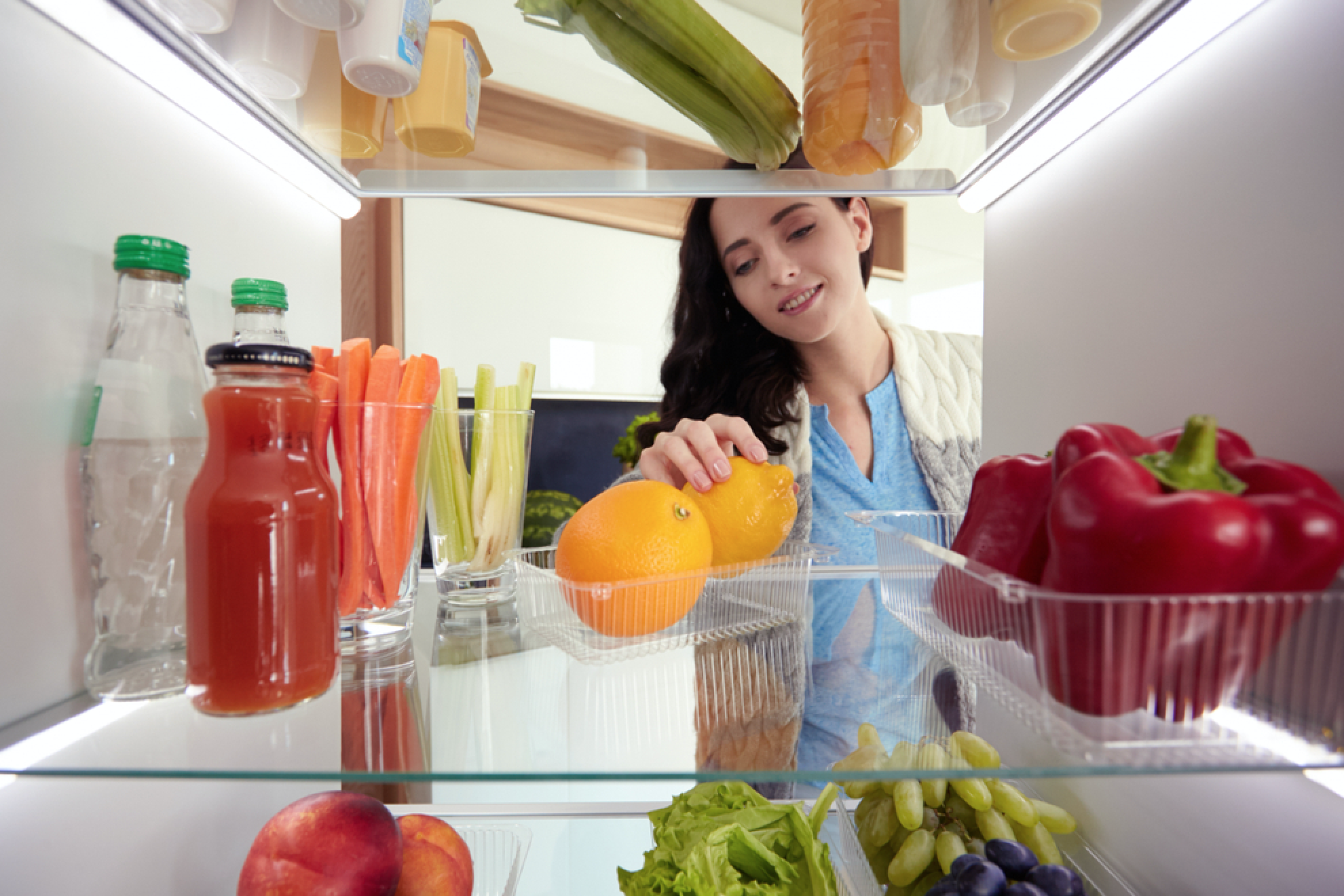 suma Medición Realmente 15 Alimentos que no deberías guardar en el refrigerador